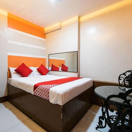 Oyo 475 Pearl Blossom Hotel Manila Eksteriør billede